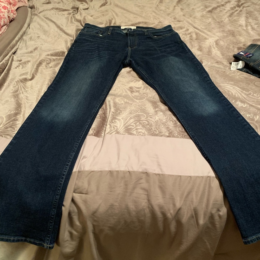 Hollister jeans